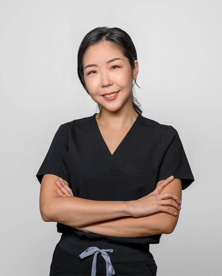 Dr. Jamie Y. Lee, NYC endodontist